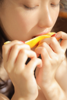 久久精品囯產精品亞