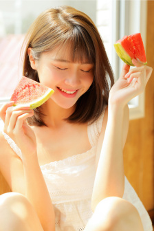 男生捅女生的肌肌