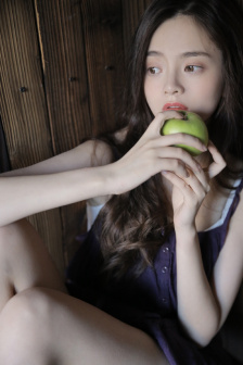 腰塌下屁股撅起來打腫