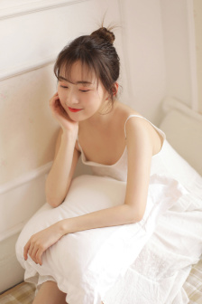 日本嫩草在線視頻網站