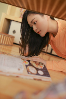 國精產品一二三區精華液