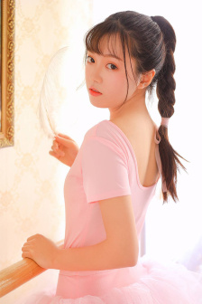 黑巨莖大戰歐美白妞