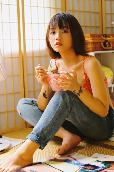 巜人妻初嘗云雨被灌滿精H漫畫