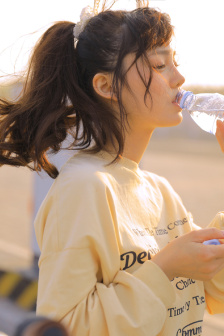 亞洲最大偷拍一區