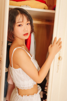 花房姑娘在線影院播放