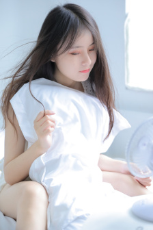 國產精品亞洲精品久久擋不住