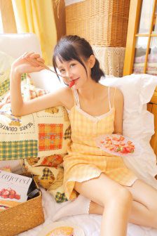 辦公室玩弄爆乳女秘H漫畫