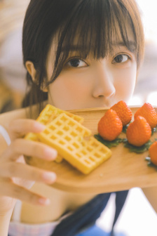 粉嫩小泬毛片無碼精品