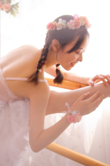 《一手撫大》作者:泱暖1V1