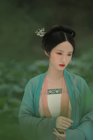 男友在客廳把我添高潮了