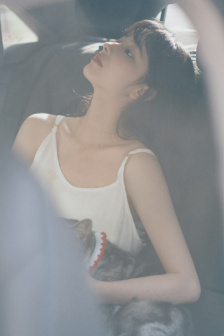 脫衣舞娘大戰狼人