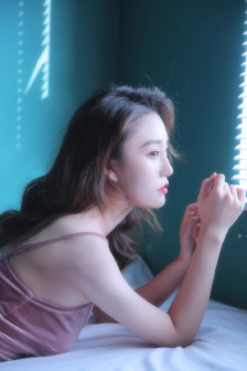 男友在客廳把我添高潮了