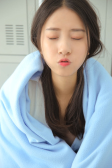 老公回家就吃我的奶奶怎么辦呀