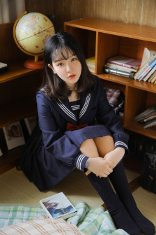 夾好我的精去上課別流出來了