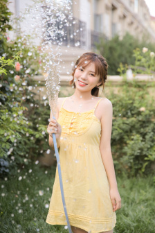 男人勃起又大又硬圖片