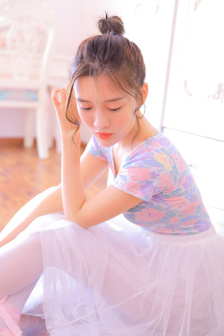 1V1總裁VS貼身秘書小說