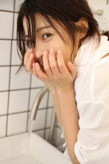 姑父有力挺送小芳的背景故事