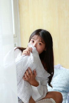 被男大學生們C哭高HNP