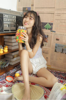 歌曲月兒彎彎照九州