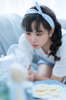 《熟婦的蕩欲》HD中字