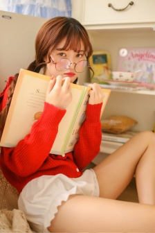 我是靠C服主角來拆CP的