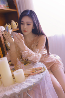 迪麗熱巴哭著說不能再深了