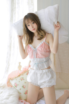 巴黎透明時裝表演