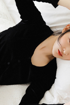 美女被咬小頭頭視頻大全