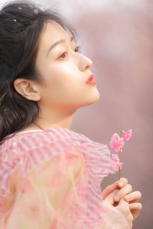 辦公室在線高清免費觀看