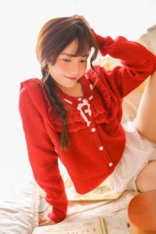 老和尚猛挺進她瑩瑩的體導演是誰