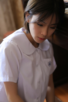 已滿十八歲從進入戴好耳機的